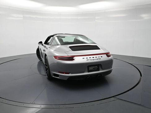 Certified 2019 Porsche 911 Targa 4 GTS image 27