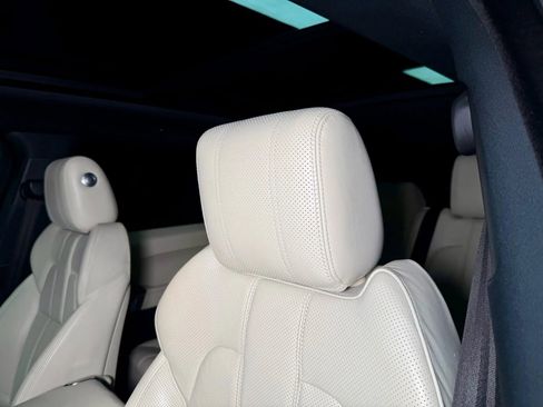 Used 2015 Land Rover Range Rover Sport Supercharged image 37