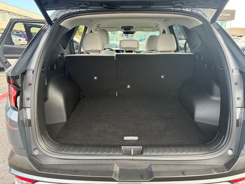 Certified 2025 Hyundai Tucson SEL image 12
