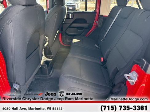 Used 2021 Jeep Wrangler Unlimited Sahara w/ Cold Weather Group image 24