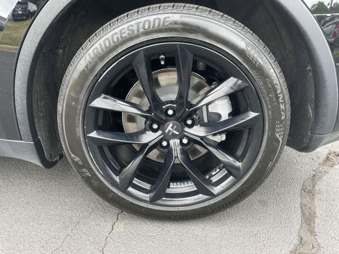Used 2022 Tesla Model Y Long Range AWD/4WD image 7