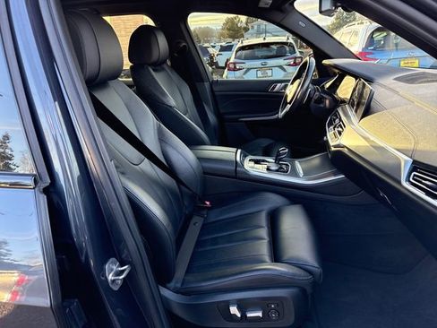 Used 2021 BMW X5 xDrive40i w/ M Sport Package image 9
