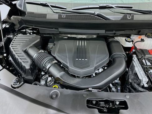 New 2026 Buick Enclave Sport Touring w/ Power Package AWD/4WD image 9
