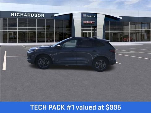 Used 2023 Ford Escape ST-Line w/ Tech Pack #1 AWD/4WD image 2