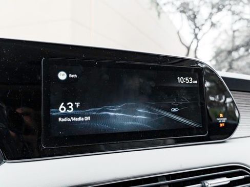 Used 2021 Hyundai Palisade Calligraphy w/ Cargo Package image 16