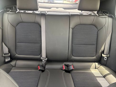 Used 2025 Buick Envista Preferred FWD image 37