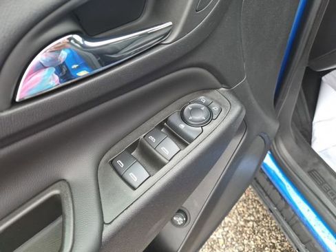 Used 2024 Chevrolet Equinox LT w/ LPO, Floor Liner Package image 14