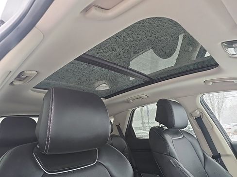 Used 2023 Genesis GV70 2.5T Advanced w/ Advanced Package image 14