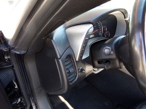 Used 2005 Chevrolet Corvette 1SB Z51 Coupe w/ Preferred Equipment Group image 22