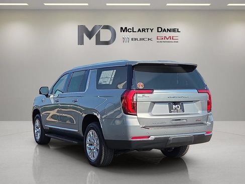 New 2026 GMC Yukon XL Denali w/ Advanced Technology Package AWD/4WD image 4
