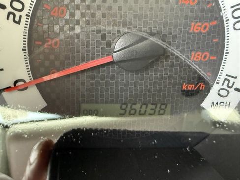 Used 2013 Toyota Tacoma 2WD Regular Cab image 12