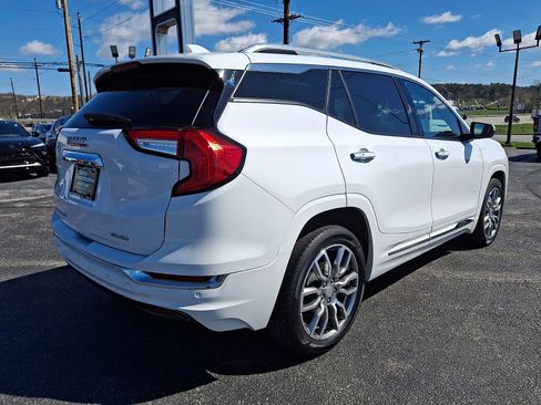 Used 2023 GMC Terrain Denali AWD/4WD image 8
