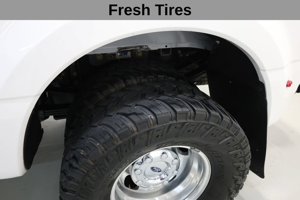 Used 2023 Ford F350 Lariat w/ FX4 Off-Road Package AWD/4WD image 7