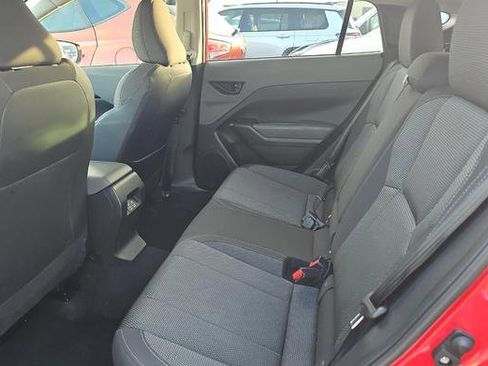 Used 2024 Subaru Crosstrek 2.0i Premium image 10