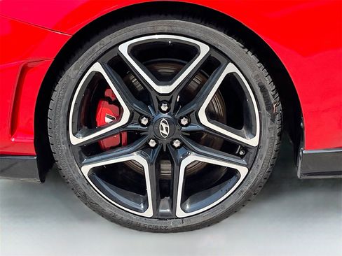 Used 2020 Hyundai Veloster N w/ Performance Package image 29