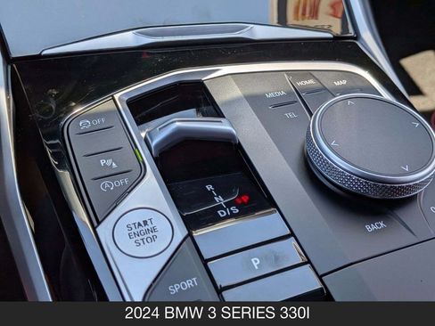 Used 2024 BMW 330i Sedan w/ Convenience Package RWD image 21