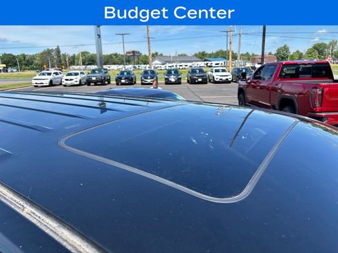 Used 2017 Dodge Durango GT AWD/4WD image 4