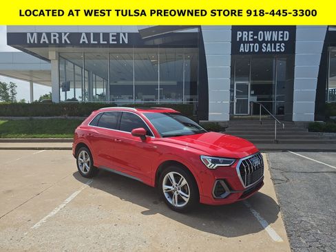 Used 2020 Audi Q3 2.0T Prestige AWD/4WD image 1