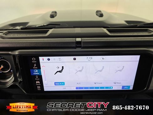 New 2025 Jeep Gladiator Sport AWD/4WD image 20