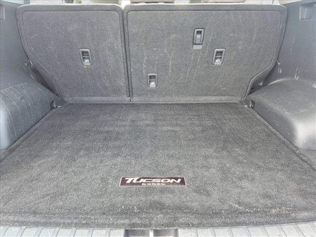 Used 2017 Hyundai Tucson SE w/ SE Popular Package 02 FWD image 6