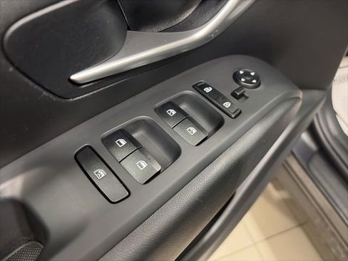 Used 2024 Hyundai Tucson SEL w/ Convenience Package image 18