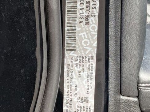 New 2026 Jeep Grand Cherokee Limited image 29