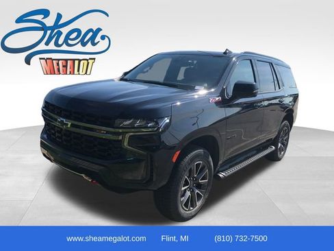 Used 2021 Chevrolet Tahoe Z71 w/ Luxury Package AWD/4WD image 1