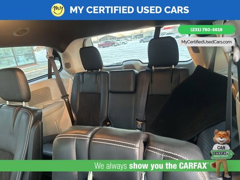 Used 2019 Dodge Grand Caravan SXT image 12