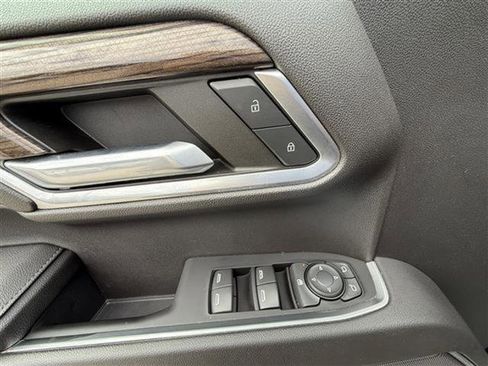 Certified 2022 Chevrolet Silverado 1500 RST image 13