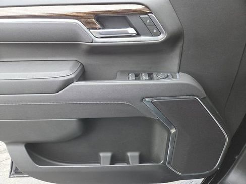 Certified 2025 GMC Sierra 1500 Elevation image 31