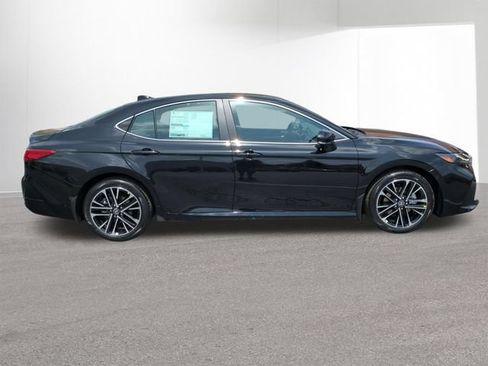 New 2026 Toyota Camry XLE FWD image 4