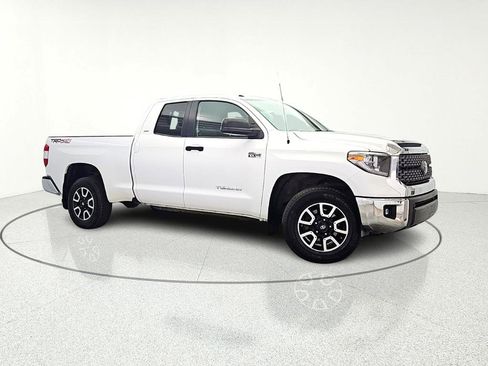 Used 2018 Toyota Tundra SR5 w/ TRD Off Road Package image 2