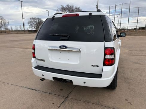 Used 2009 Ford Explorer XLT image 26