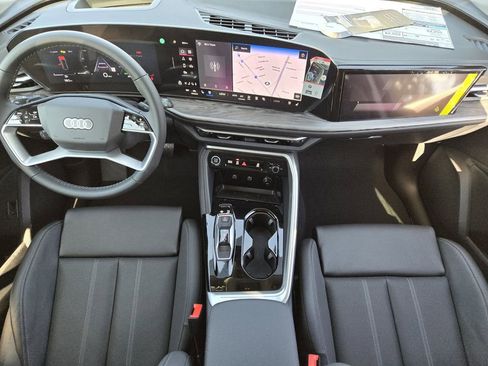 New 2025 Audi Q5 Prestige image 28
