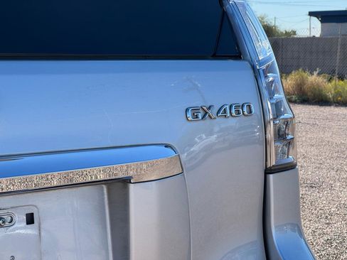 Used 2016 Lexus GX 460 w/ Premium Package image 11
