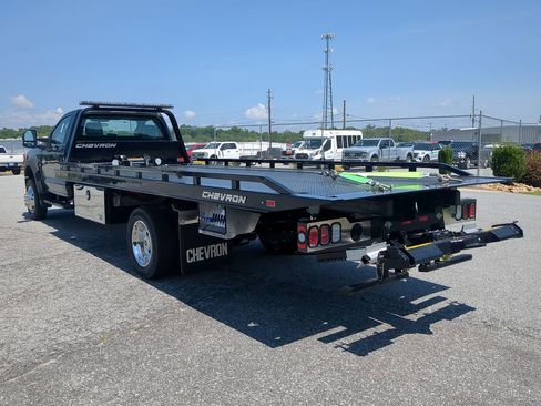 New 2025 Ford F550 2WD Regular Cab Super Duty w/ XL Chrome Package image 5