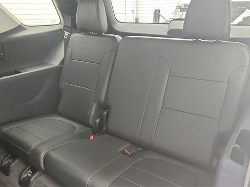 Certified 2020 Chevrolet Traverse Premier image 29