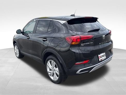 Used 2025 Buick Encore GX Preferred AWD/4WD image 9