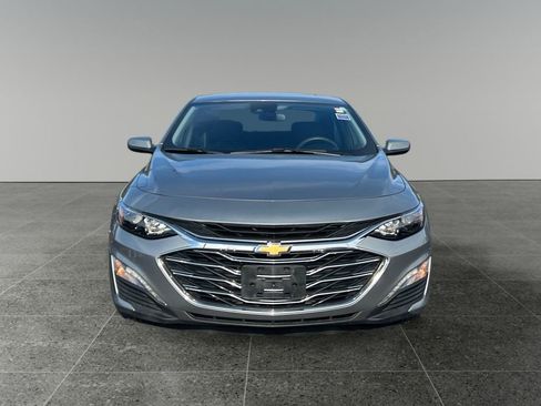 Used 2024 Chevrolet Malibu LT image 2