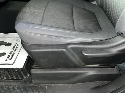 Used 2021 Chevrolet Silverado 1500 Custom w/ Safety Confidence Package AWD/4WD image 14