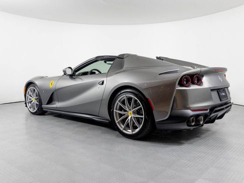 Used 2023 Ferrari 812 GTS RWD image 25