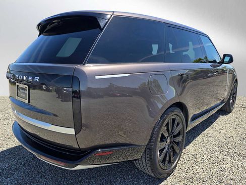 Used 2024 Land Rover Range Rover Long Wheelbase Autobiography AWD/4WD image 3