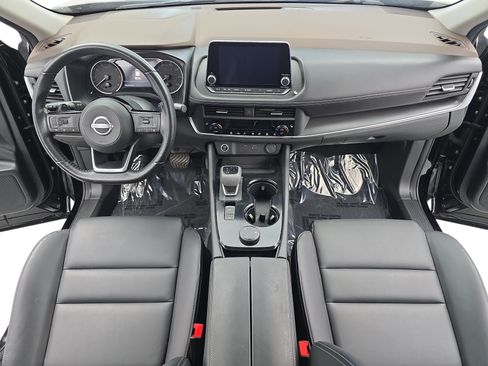 Certified 2023 Nissan Rogue SV w/ SV Premium B Package AWD/4WD image 9