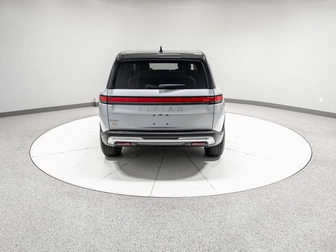 Used 2023 Rivian R1S Adventure AWD/4WD image 35