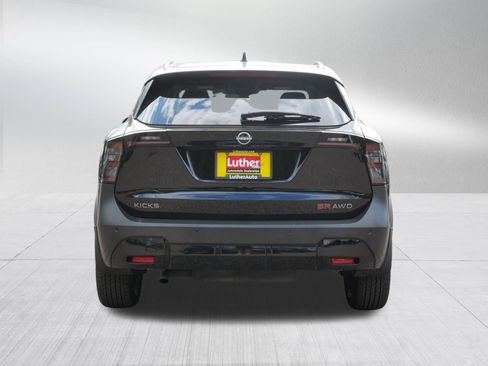 Certified 2025 Nissan Kicks SR AWD/4WD image 6