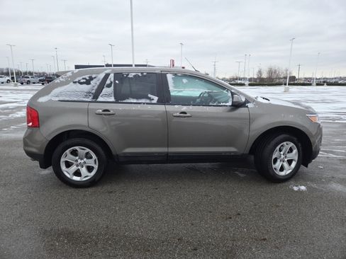 Used 2013 Ford Edge SEL image 15