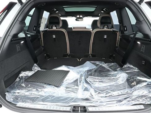New 2026 Volvo XC90 B6 Ultra w/ Protection Package Premier AWD/4WD image 10