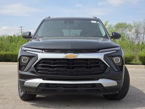 Used 2024 Chevrolet TrailBlazer LT w/ Convenience Package FWD image 12