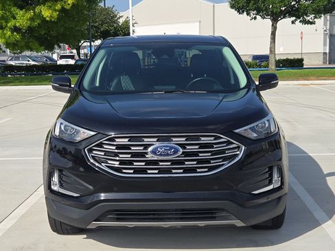 Used 2024 Ford Edge Titanium AWD/4WD image 9
