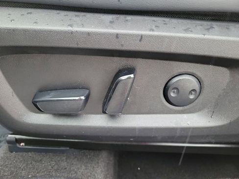 Used 2024 Mitsubishi Outlander SE image 22